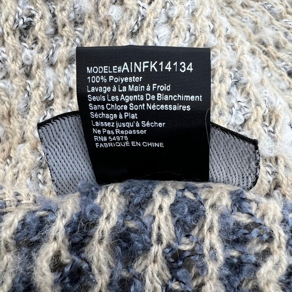 David and Young Blue Tan Infinity Scarf - Picture 10 of 11